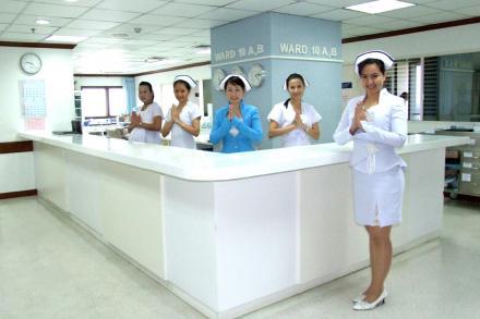 English-Speaking Nurses - Yanhee Hospital - 然禧医院