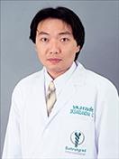 男医生 Sanguanchai Chokdeesumrit