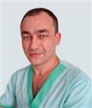男医生 Volodymyr Korbutyak博士，医学博士